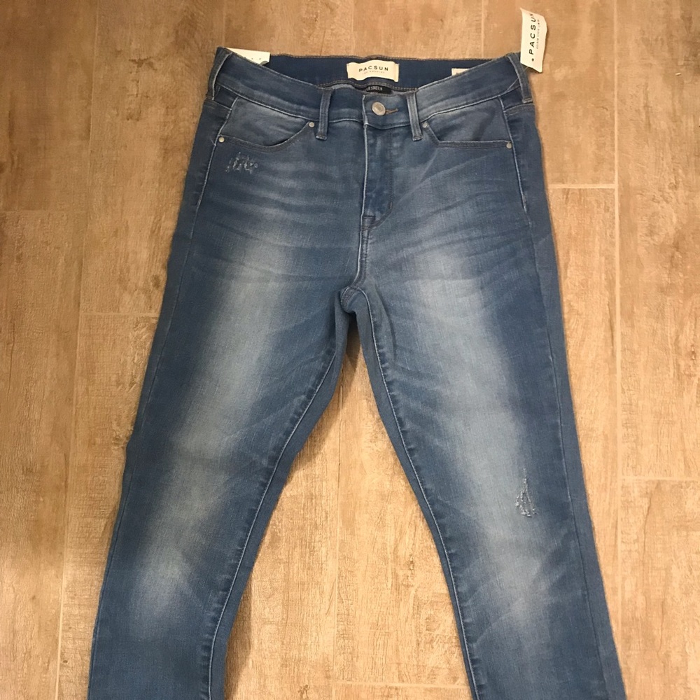PACSUN light wash jeans